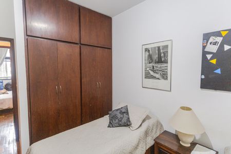 Apartamento para alugar com 198m², 4 quartos e 4 vagas Apartamento para alugar com 198m², 4 quartos e 4 vagasQuarto 4