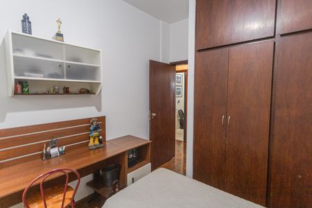 Apartamento para alugar com 198m², 4 quartos e 4 vagas Apartamento para alugar com 198m², 4 quartos e 4 vagasQuarto 4