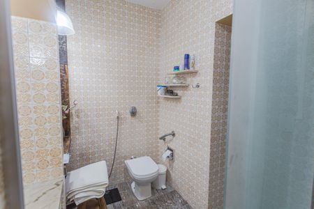 Apartamento para alugar com 198m², 4 quartos e 4 vagas Apartamento para alugar com 198m², 4 quartos e 4 vagasBanheiro da Suíte