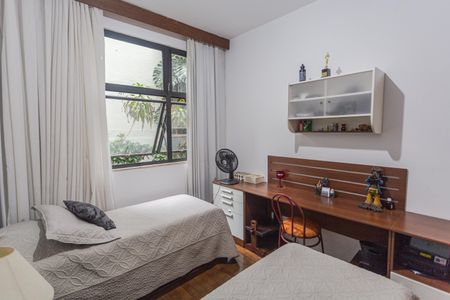 Apartamento para alugar com 198m², 4 quartos e 4 vagas Apartamento para alugar com 198m², 4 quartos e 4 vagasQuarto 4