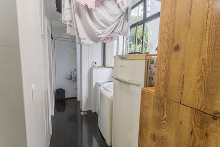 Apartamento para alugar com 198m², 4 quartos e 4 vagas Apartamento para alugar com 198m², 4 quartos e 4 vagasÁrea de Serviço