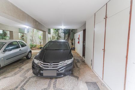 Apartamento para alugar com 198m², 4 quartos e 4 vagas Apartamento para alugar com 198m², 4 quartos e 4 vagasGaragem