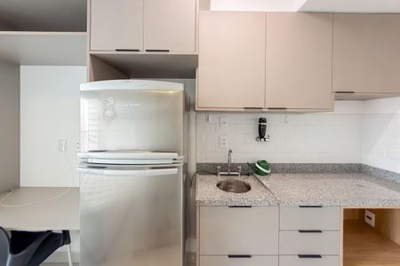 Studio para alugar com 29m², 1 quarto e sem vaga Studio para alugar com 29m², 1 quarto e sem vagaCozinha