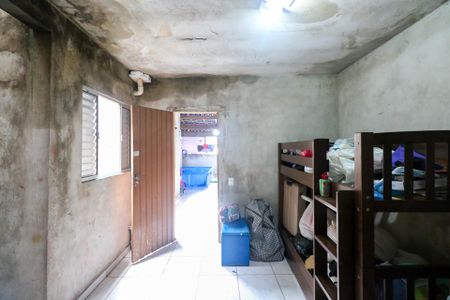 Casa à venda com 75m², 2 quartos e 1 vagaQuarto de Serviço