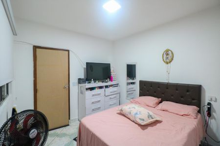 Casa à venda com 75m², 2 quartos e 1 vagaQuarto