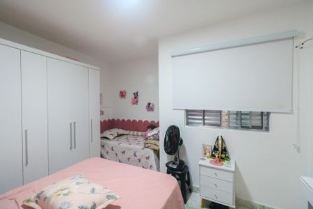 Casa à venda com 75m², 2 quartos e 1 vagaQuarto