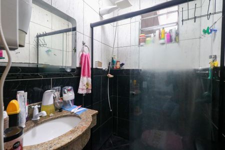 Casa à venda com 75m², 2 quartos e 1 vagaBanheiro da Suíte