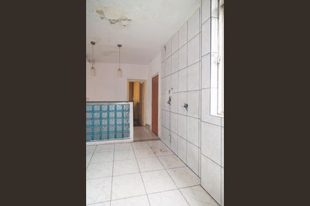 Apartamento para alugar com 120m², 2 quartos e sem vaga