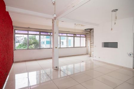 Apartamento para alugar com 120m², 2 quartos e sem vaga
