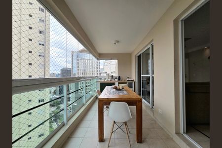 Varanda de apartamento à venda com 3 quartos, 111m² em Vila Olímpia, São Paulo