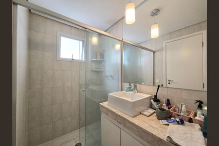 Apartamento à venda com 111m², 3 quartos e 2 vagasBanheiro da Suíte