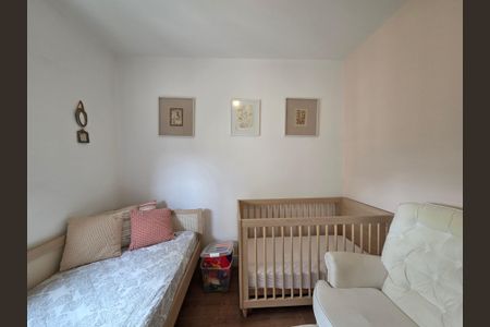 Apartamento à venda com 111m², 3 quartos e 2 vagasQuarto 2