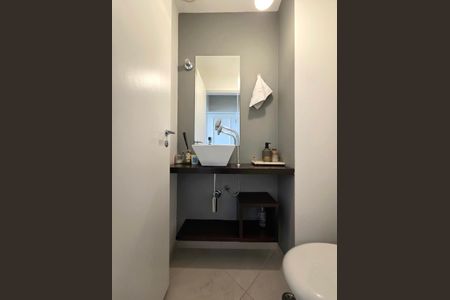 Apartamento à venda com 111m², 3 quartos e 2 vagasLavabo