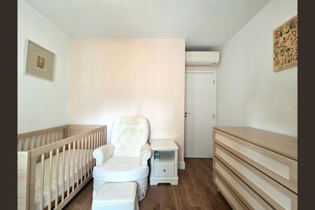 Apartamento à venda com 111m², 3 quartos e 2 vagasQuarto 2