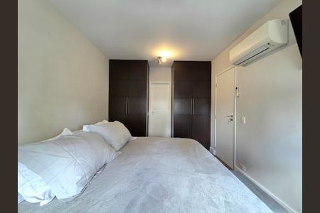 Apartamento à venda com 111m², 3 quartos e 2 vagasSuíte