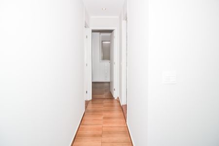 Corredor de apartamento para alugar com 2 quartos, 64m² em Barra Funda, São Paulo