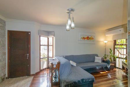 Sala de casa à venda com 3 quartos, 173m² em Nossa Senhora das Gracas, Canoas