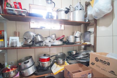 Casa à venda com 250m², 4 quartos e 3 vagasDespensa