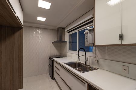 Apartamento à venda com 160m², 4 quartos e 3 vagas Apartamento à venda com 160m², 4 quartos e 3 vagasCozinha