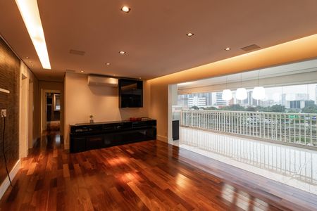 Sala de apartamento à venda com 4 quartos, 160m² em Barra Funda, São Paulo