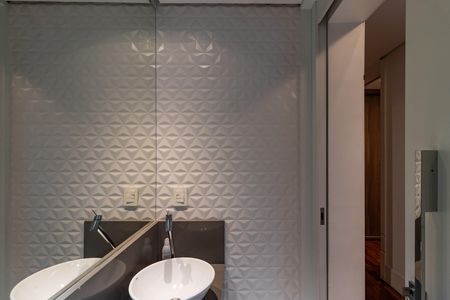 Apartamento à venda com 160m², 4 quartos e 3 vagas Apartamento à venda com 160m², 4 quartos e 3 vagasLavabo