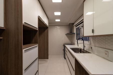 Apartamento à venda com 160m², 4 quartos e 3 vagas Apartamento à venda com 160m², 4 quartos e 3 vagasCozinha
