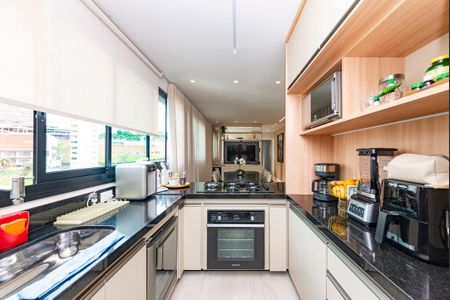 Apartamento para alugar com 82m², 2 quartos e 2 vagasCozinha