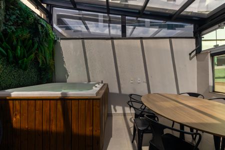 Casa de condomínio à venda com 167m², 3 quartos e 2 vagasVaranda Gourmet