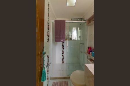 Casa de condomínio à venda com 167m², 3 quartos e 2 vagasBanheiro da Suíte 2