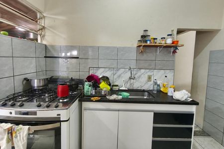Casa à venda com 2 quartos, 75m² em Vila Orozimbo Maia, Campinas