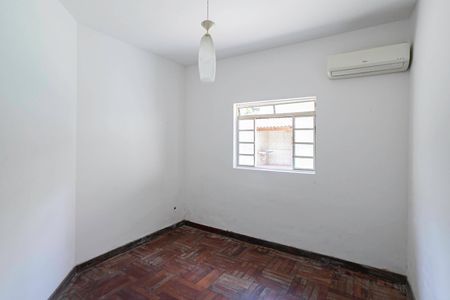 Casa para alugar com 360m², 4 quartos e 2 vagas Casa para alugar com 360m², 4 quartos e 2 vagasQuarto 3