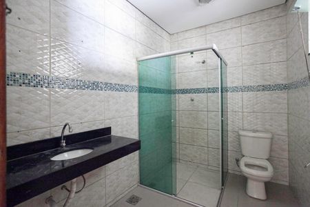 Casa para alugar com 360m², 4 quartos e 2 vagas Casa para alugar com 360m², 4 quartos e 2 vagasBanheiro social