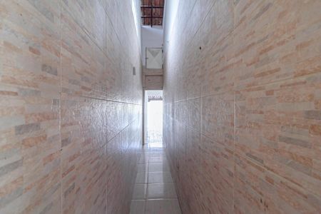 Casa para alugar com 360m², 4 quartos e 2 vagas Casa para alugar com 360m², 4 quartos e 2 vagasCorredor