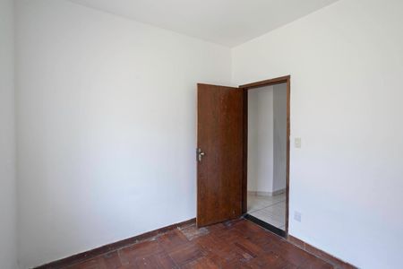Casa para alugar com 360m², 4 quartos e 2 vagas Casa para alugar com 360m², 4 quartos e 2 vagasQuarto 1