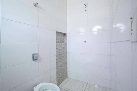 Casa para alugar com 360m², 4 quartos e 2 vagas Casa para alugar com 360m², 4 quartos e 2 vagasBanheiro da suíte
