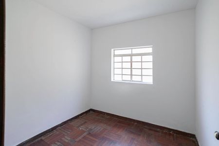 Casa para alugar com 360m², 4 quartos e 2 vagas Casa para alugar com 360m², 4 quartos e 2 vagasQuarto 1