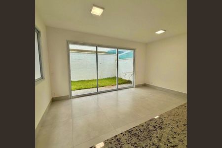 Sala de casa de condomínio à venda com 3 quartos, 100m² em Parque Renato Maia, Guarulhos