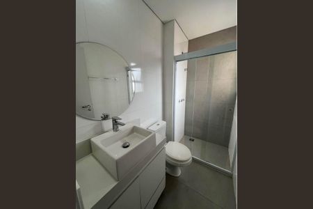 Banheiro de casa de condomínio à venda com 3 quartos, 100m² em Parque Renato Maia, Guarulhos