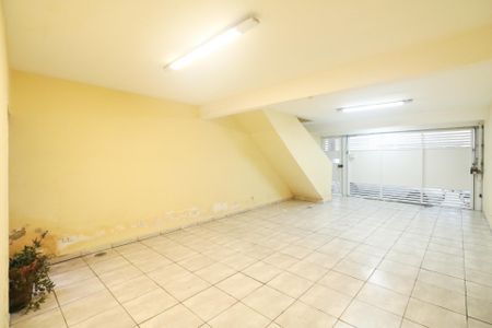 Casa à venda com 180m², 3 quartos e 3 vagasGaragem