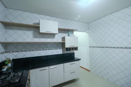 Casa à venda com 180m², 3 quartos e 3 vagasCozinha