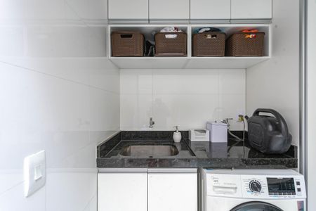 Casa à venda com 240m², 4 quartos e 2 vagasÁrea de Serviço
