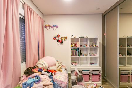 Casa à venda com 240m², 4 quartos e 2 vagasQuarto 1