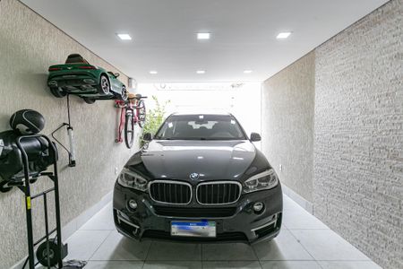 Casa à venda com 240m², 4 quartos e 2 vagasGaragem