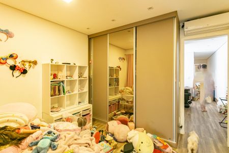 Casa à venda com 240m², 4 quartos e 2 vagasQuarto 1