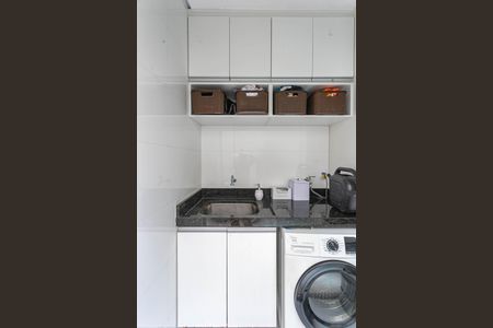 Casa à venda com 240m², 4 quartos e 2 vagasÁrea de Serviço