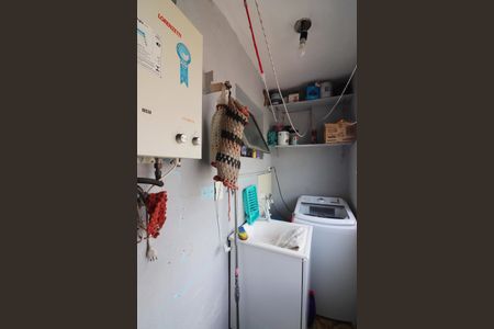 Apartamento à venda com 72m², 2 quartos e 1 vagaÁrea de Serviço