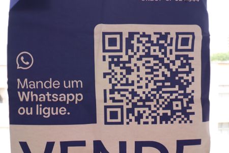 Apartamento à venda com 72m², 2 quartos e 1 vagaQR CODE 