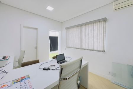 Casa para alugar com 160m², 3 quartos e 3 vagasQuarto