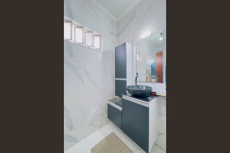 Casa para alugar com 160m², 3 quartos e 3 vagasBanheiro da Suíte