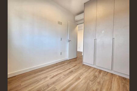 Apartamento para alugar com 66m², 2 quartos e 1 vagaQuarto